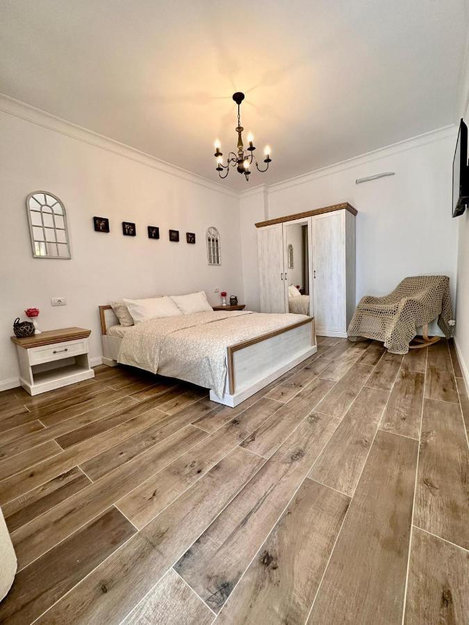 Alma Rezidence Bed & Breakfast Турда Екстериор снимка