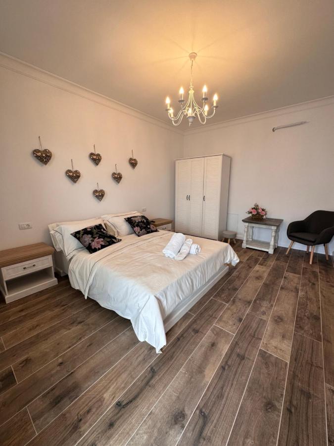 Alma Rezidence Bed & Breakfast Турда Екстериор снимка