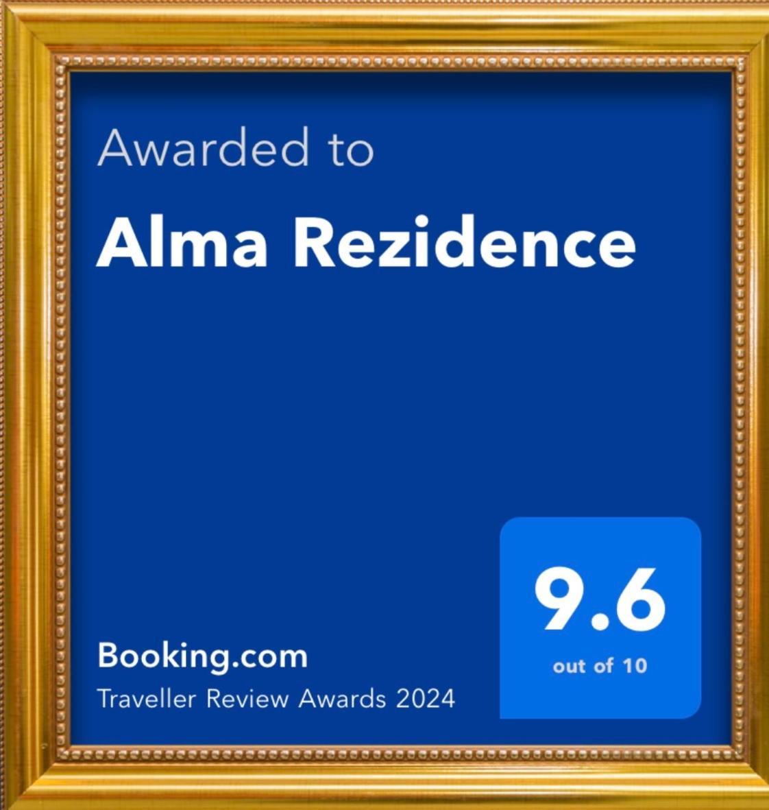 Alma Rezidence Bed & Breakfast Турда Екстериор снимка