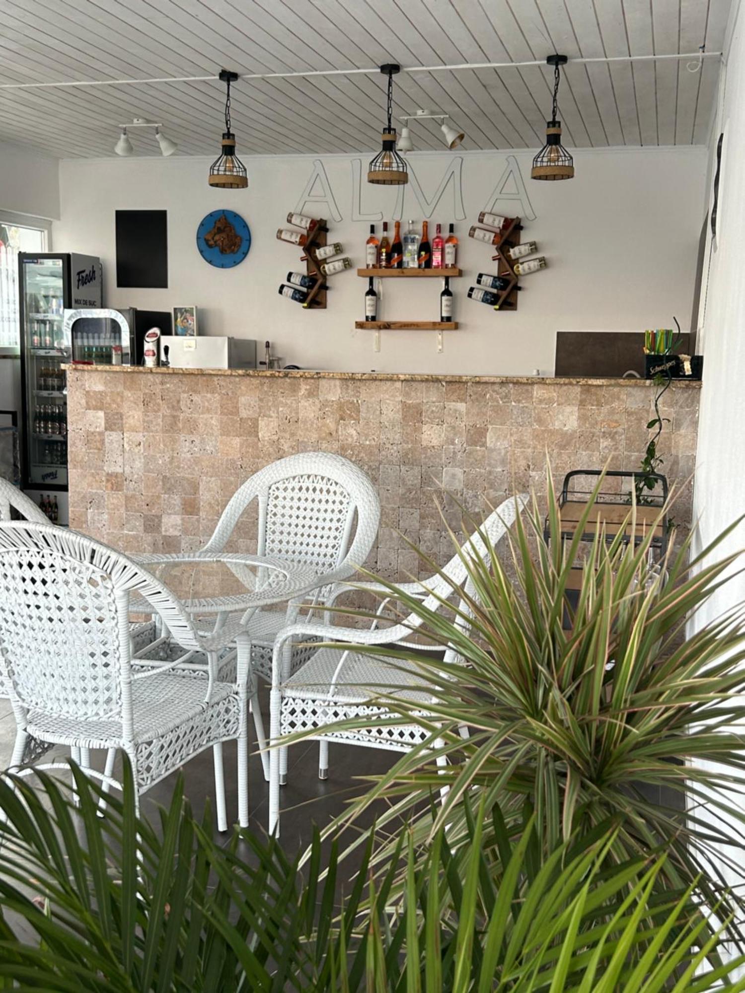 Alma Rezidence Bed & Breakfast Турда Екстериор снимка
